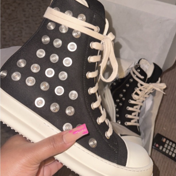 Rick Owens Boots - Picture 3 of 4